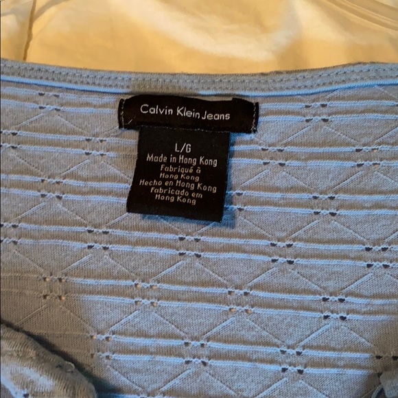 Cute Calvin Klein summer short sleeve top large - Picture 2 of 4